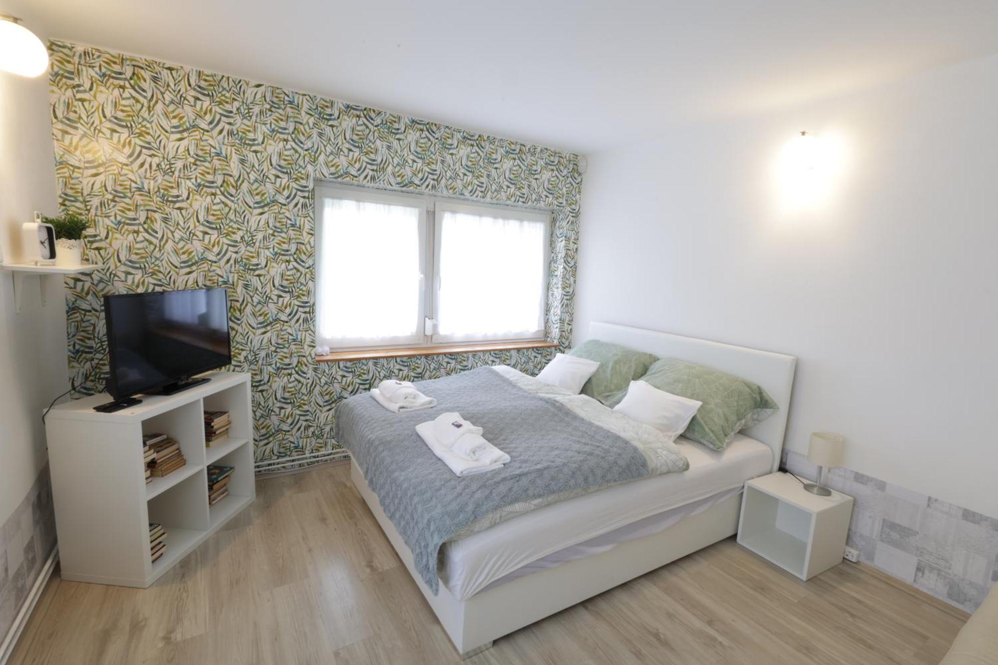 Stardust Apartman Pécs Zewnętrze zdjęcie