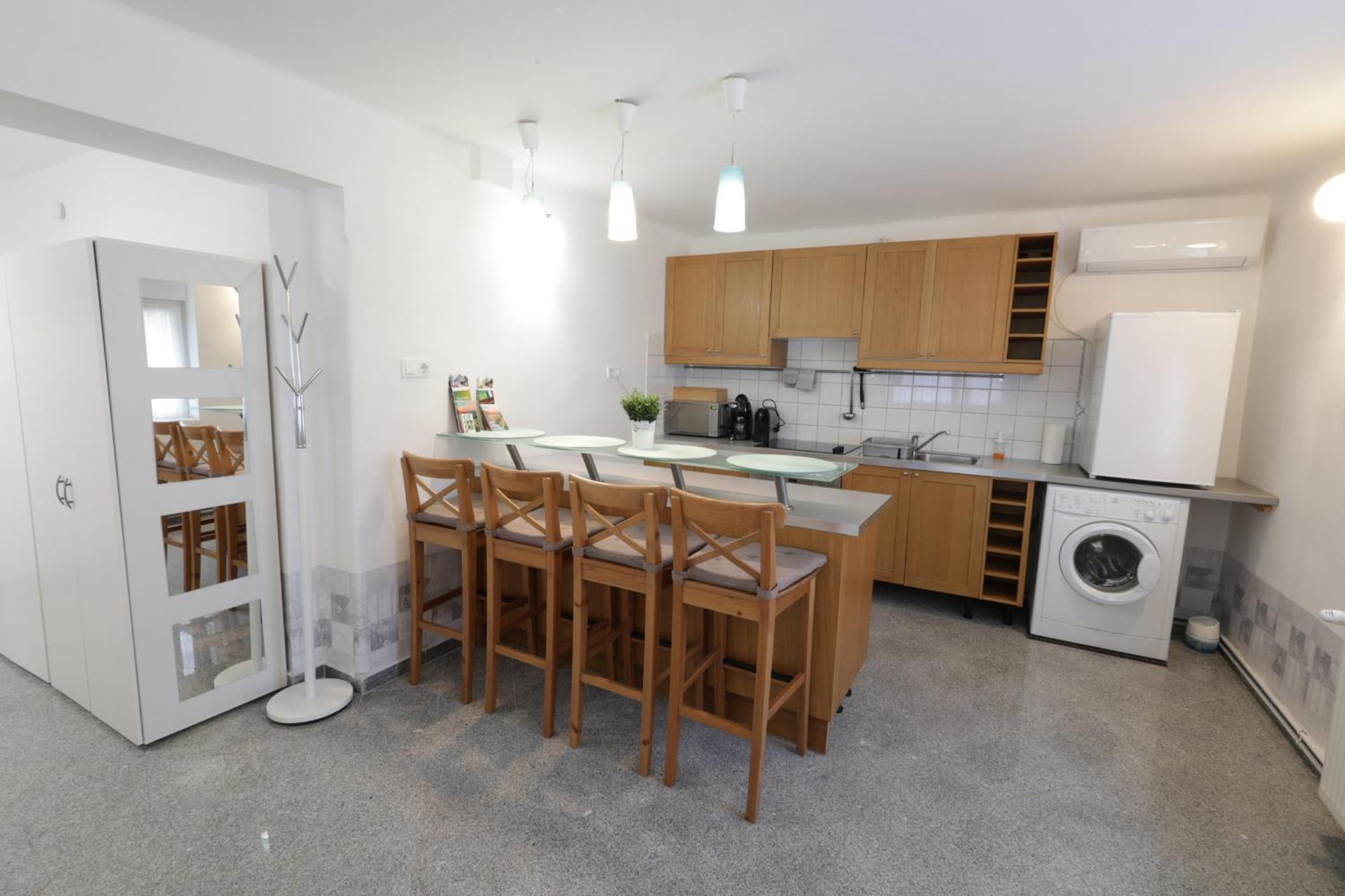 Stardust Apartman Pécs Zewnętrze zdjęcie